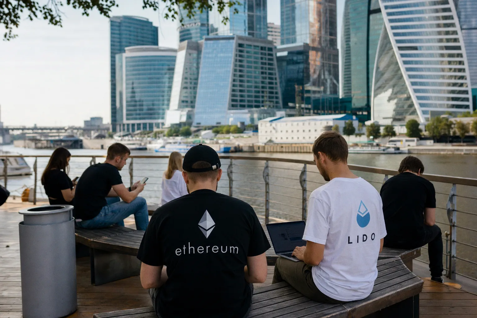 Где выгоднее стейкать Ethereum: Lido против Rocket Pool
